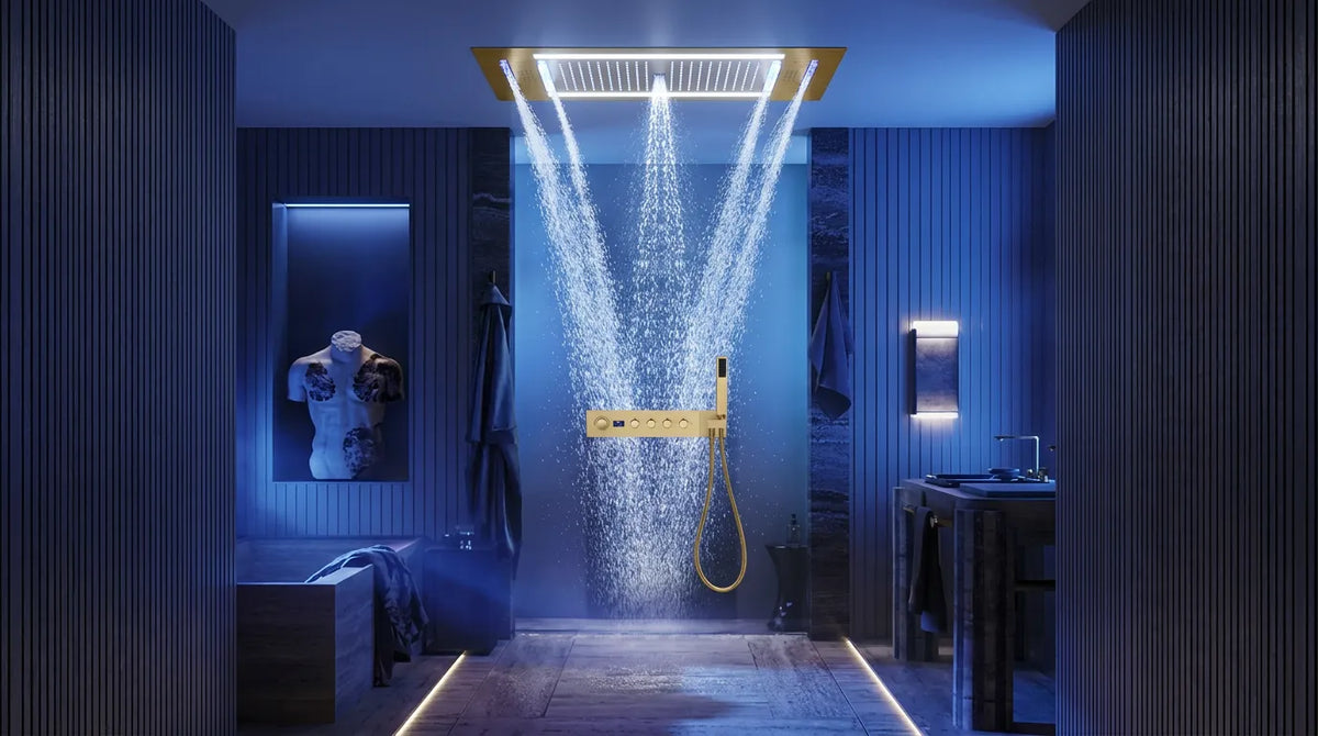 Ducha de luxo dourada com chuveiro de teto e LED em banheiro moderno premium.