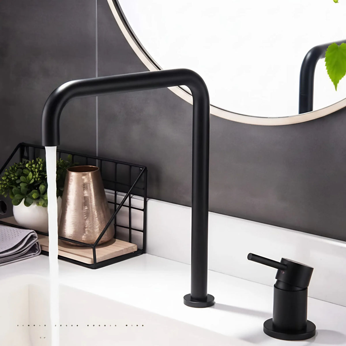 Torneira Para Banheiro Monocomando Inox Bica Alta Pivô