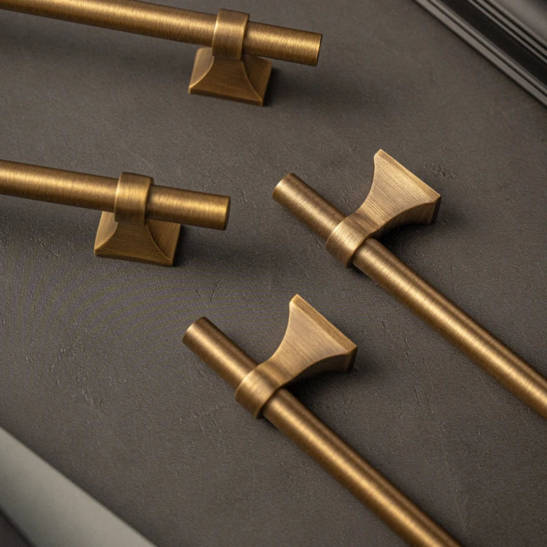 Puxador Alça Latão Maciço Bronze Envelhecido Minimalista Foligno - foto 6