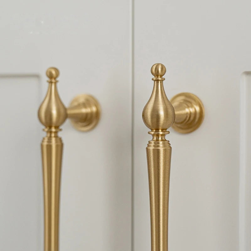 Puxador Alça e Ponto Latão Maciço Dourado Escovado Clássico Lecce - foto 5