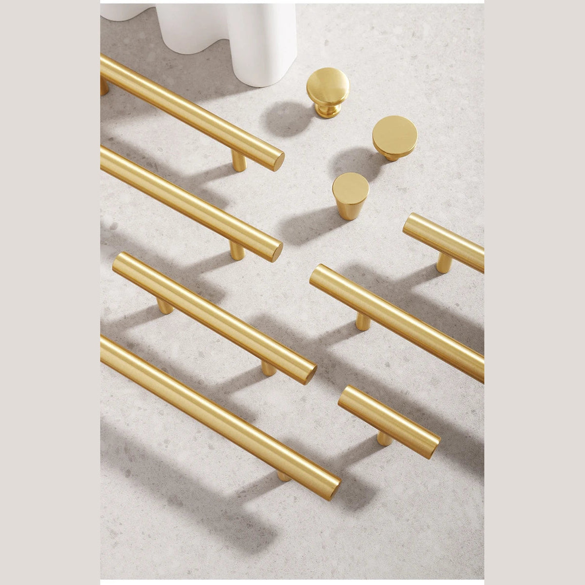 Puxador Alça Latão Maciço Dourado Escovado Minimalista Portici - foto 5