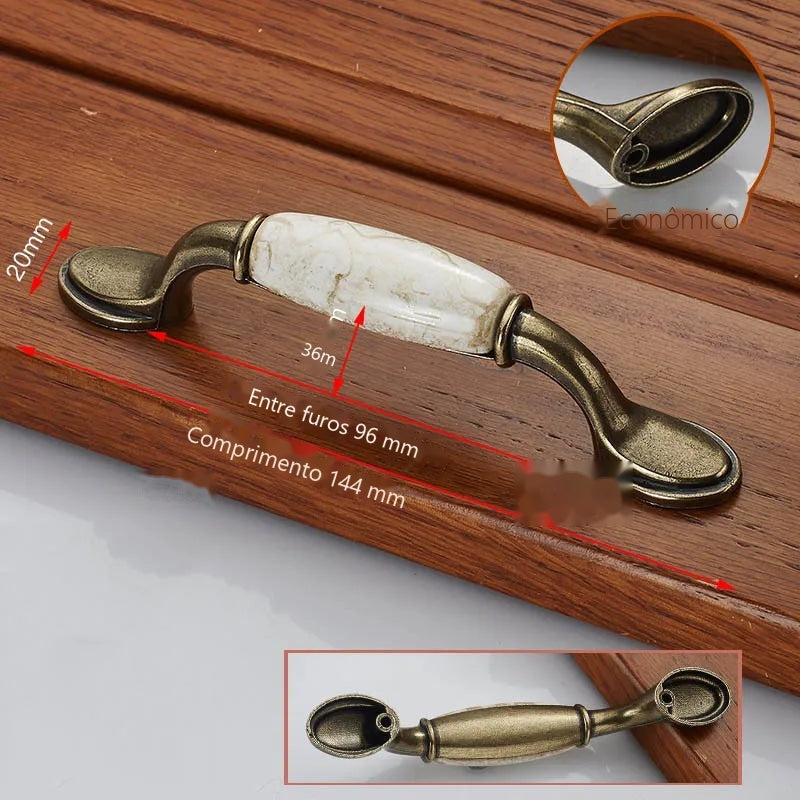 Puxador Chiavari Bronze Envelhecido Alça Concha 96 mm - Base Vazada - medidas