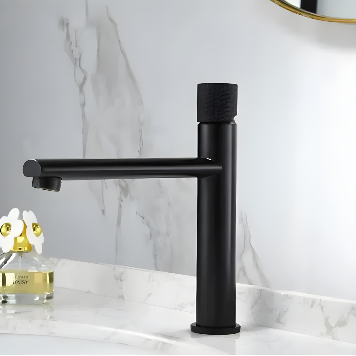 Torneira para banheiro monocomando lavatório misturador Yanco Home Deccori em preto fosco