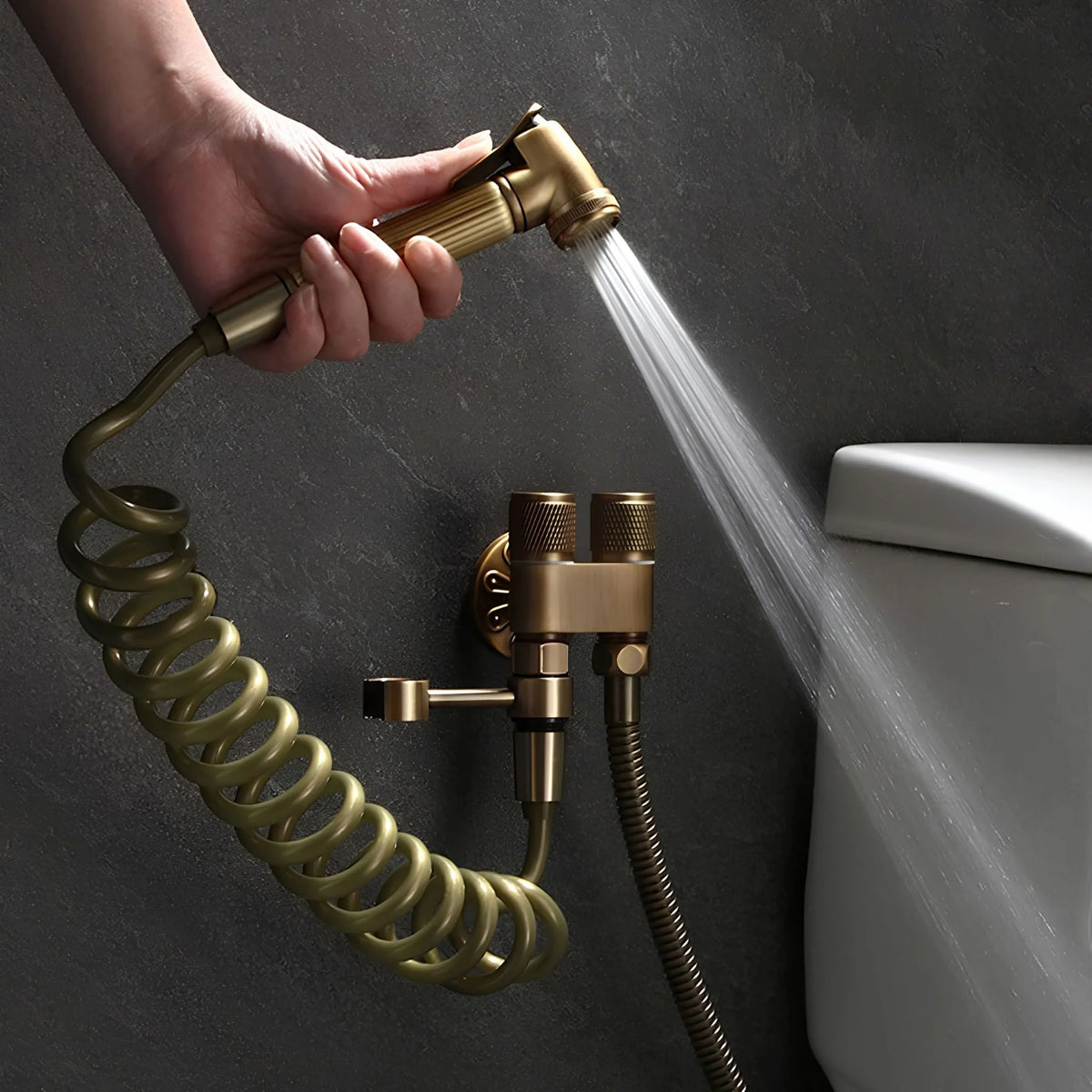 Ducha Higiênica Bronze Antigo Com Válvula De Parede Palermo