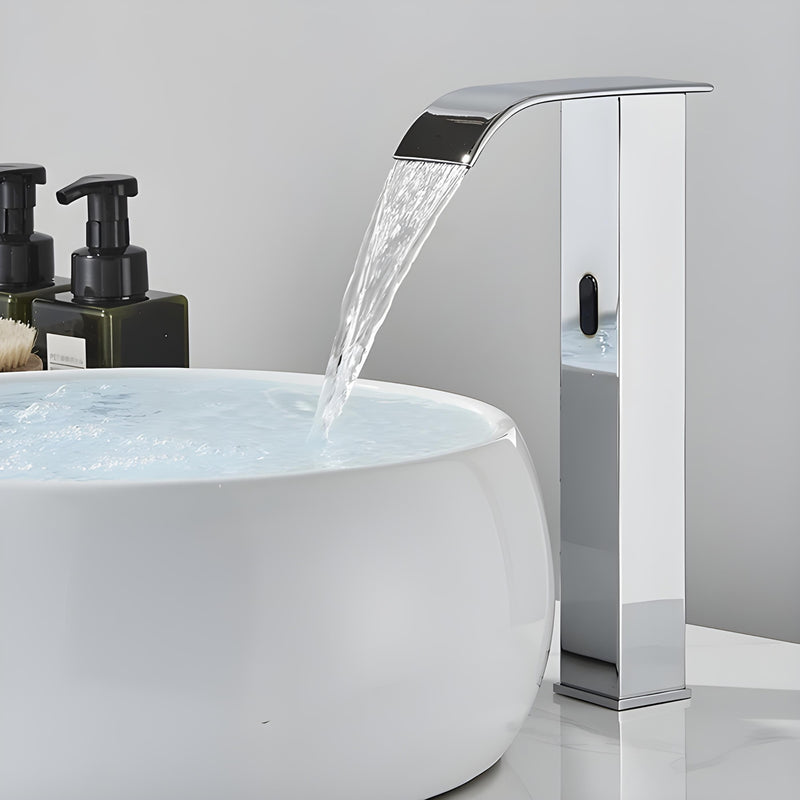 Torneira Automática Banheiro Com Sensor Lavatório Tribeca