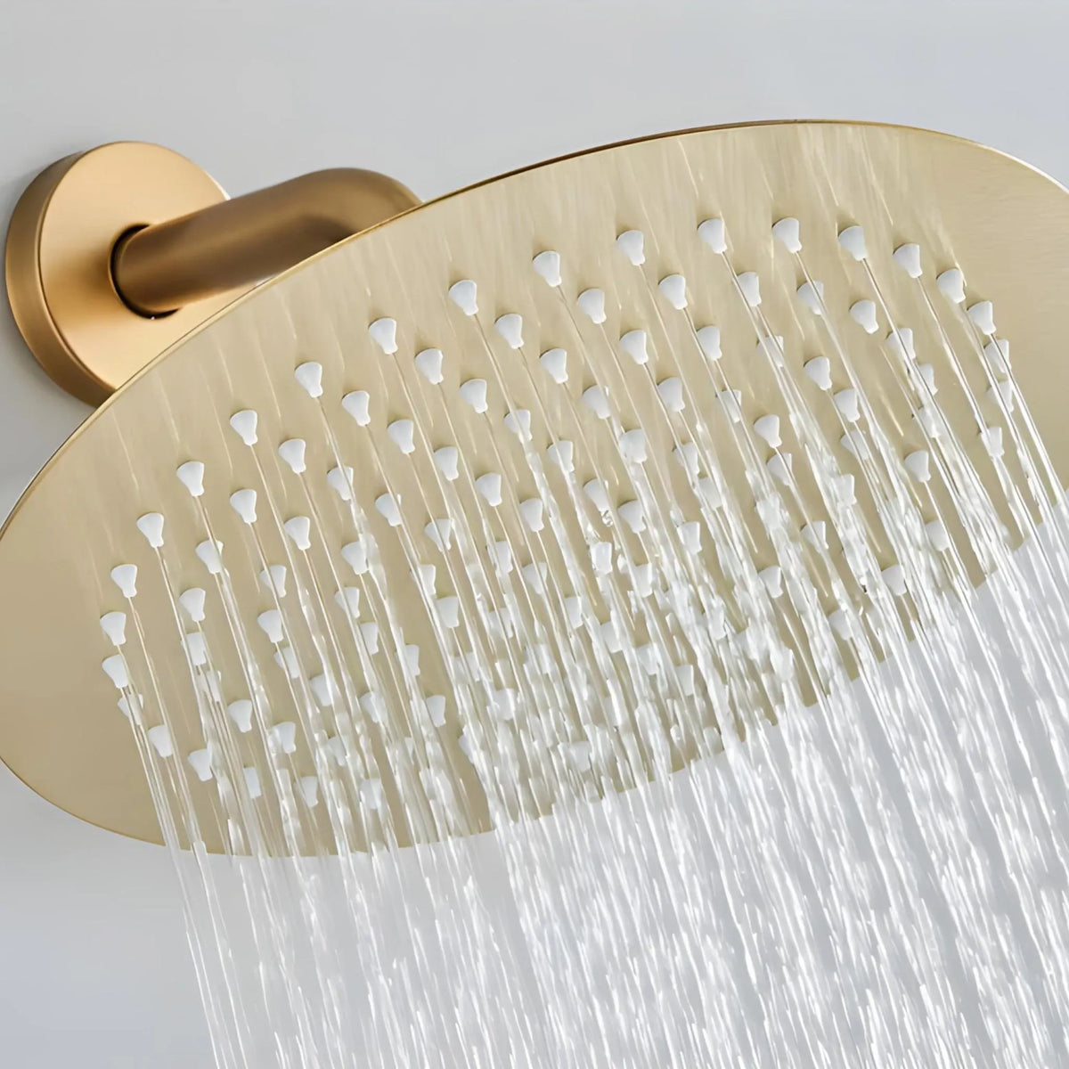 Chuveiro á gás Completo 20cm Dourado Escovado Parede Orelli - Homedeccori