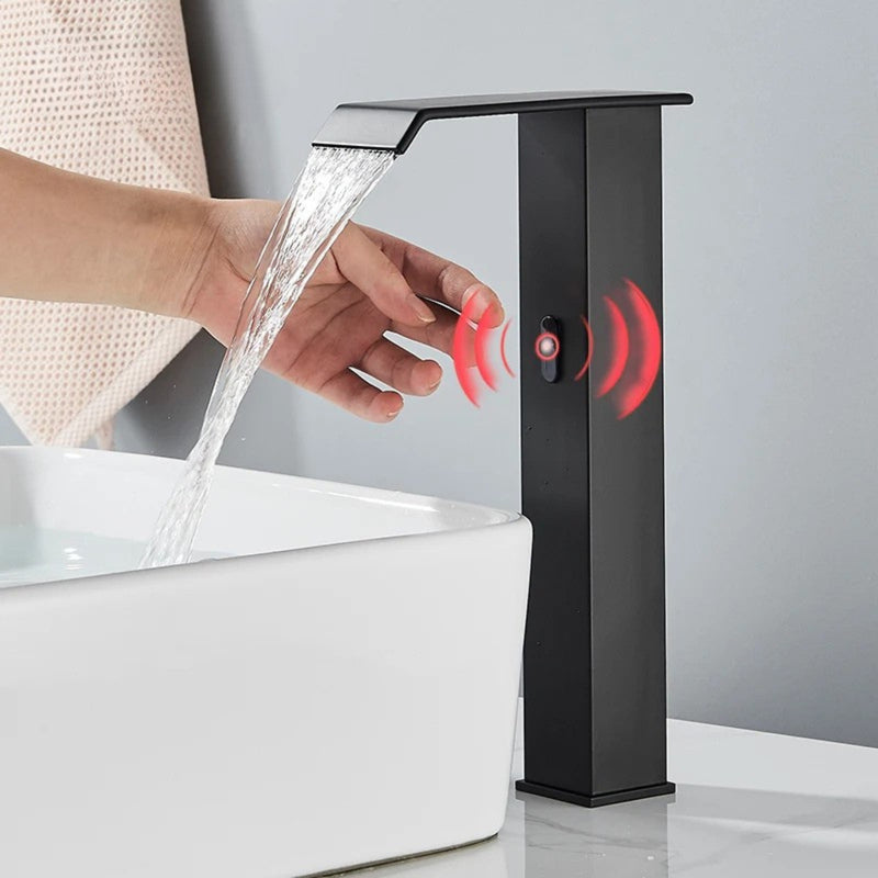 Torneira Automática Banheiro Com Sensor Lavatório Tribeca