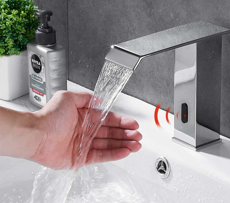 Torneira Automática Banheiro Com Sensor Lavatório Tribeca