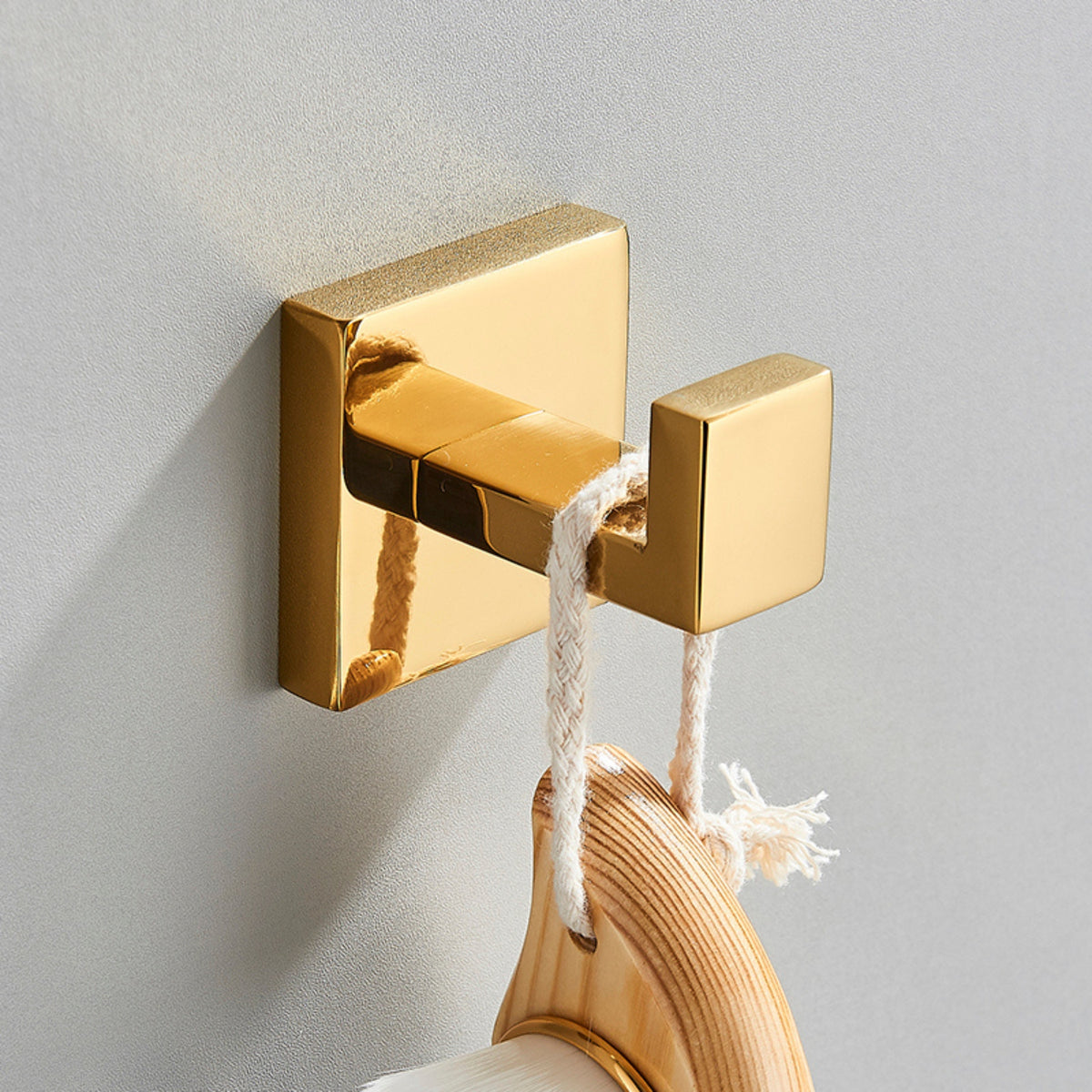 Gancho de banheiro dourado luxo com design moderno em inox shine.