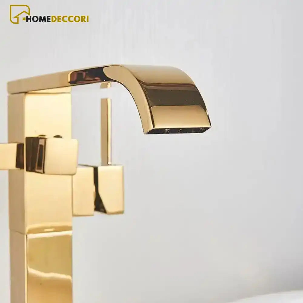 Torneira De Piso Cachoeira Para Banheira Misturador De Imersão Venere - Homedeccori
